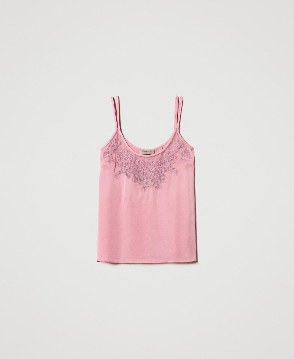 Top en satin avec broderie
